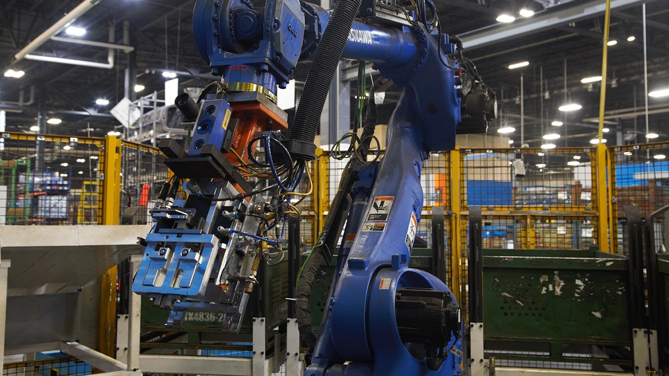 Robot manufacturing automotive parts