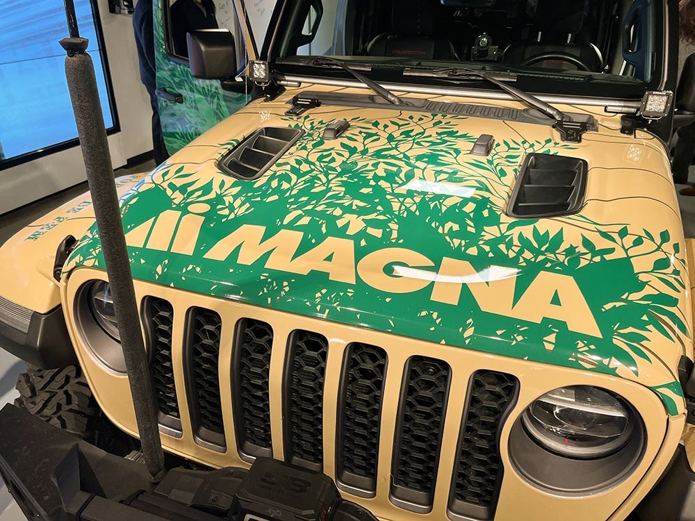 View of hood of Jeep® Gladiator Rubicon with Magna logo
