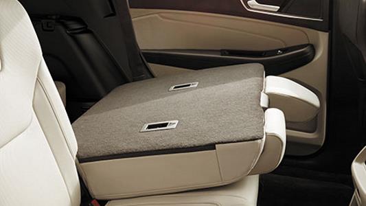 Photo of Seating - 2017 Ford Edge