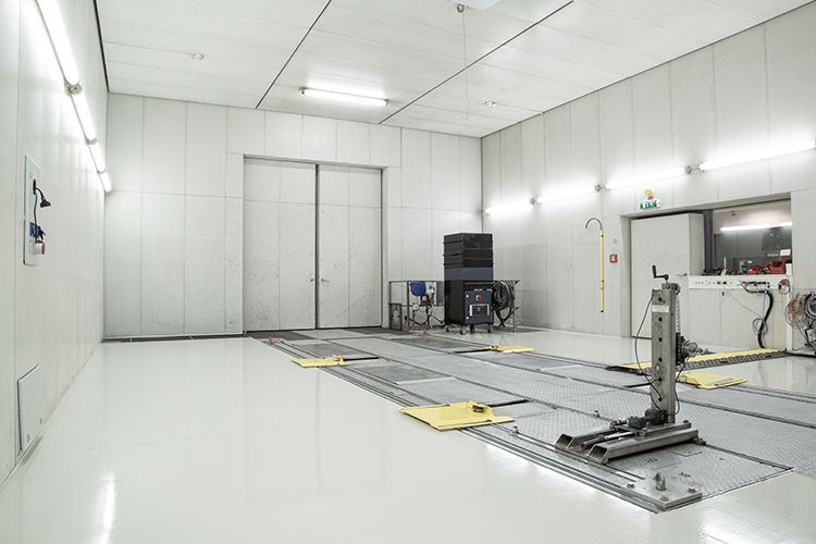 Testing chamber for a 4WD Chassis Dynamometer in a manufacturing facility