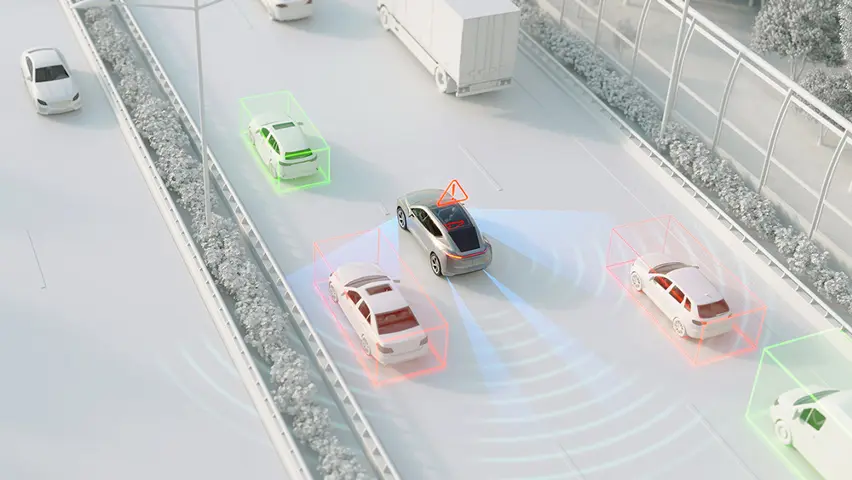 高速道路で周囲の車両をセンサーで検知している車のイラスト