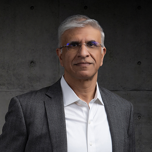 Head shot of Swamy Kotagiri, Magna CEO