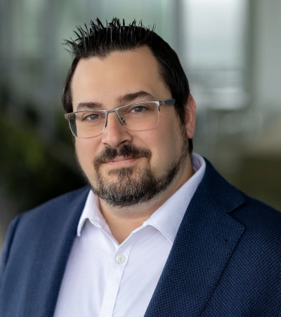 Portrait of Frank Judge, Director DMS/IMS Produce Area, Magna Electronics